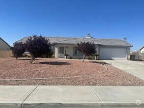 Building Photo - Apple Valley Home in The Vineyards- 3 Bedr...