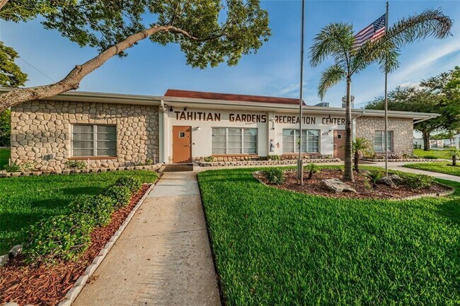 Building Photo - 4345 Tahitian Gardens Cir