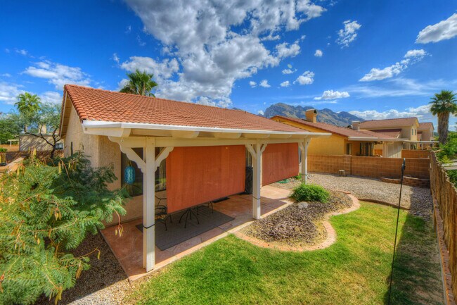 Building Photo - 10407 N Fair Desert Dr