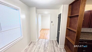 Building Photo - 127 Lebanon St