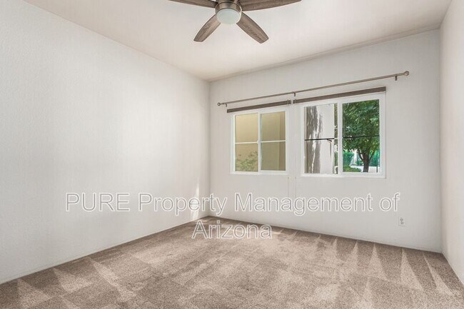 Building Photo - 11333 N 92nd St