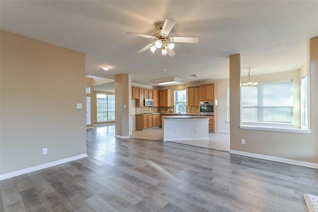 Building Photo - 3313 Pebble Beach Ln
