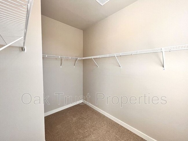Building Photo - 117 Summer Tanager Dr