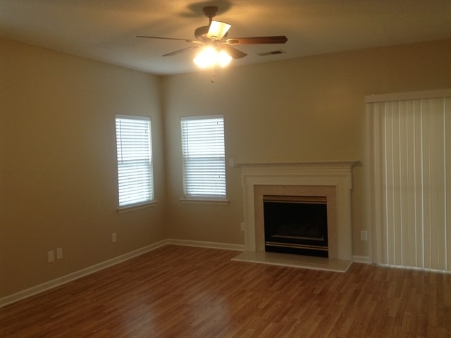 Building Photo - 14519 John Beck Dr
