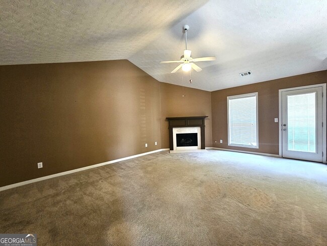 Building Photo - 109 Red Tail Rd