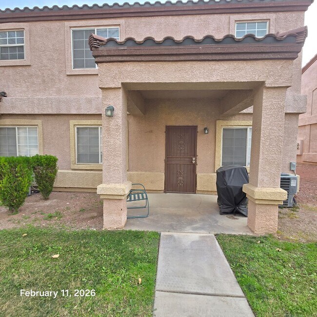 Building Photo - Gorgeous Townhouse for rent!!!