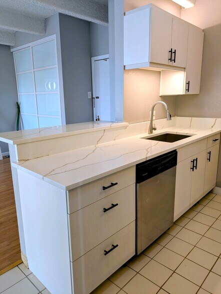 Building Photo - 1888 S Jackson St