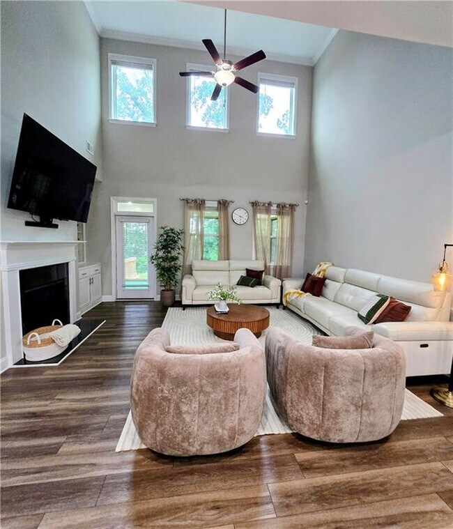 Building Photo - 3145 Black Reins Dr