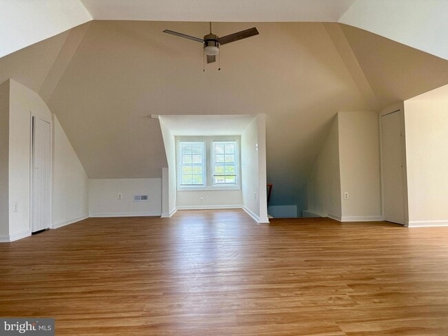 Building Photo - 3016 Taylor Ave