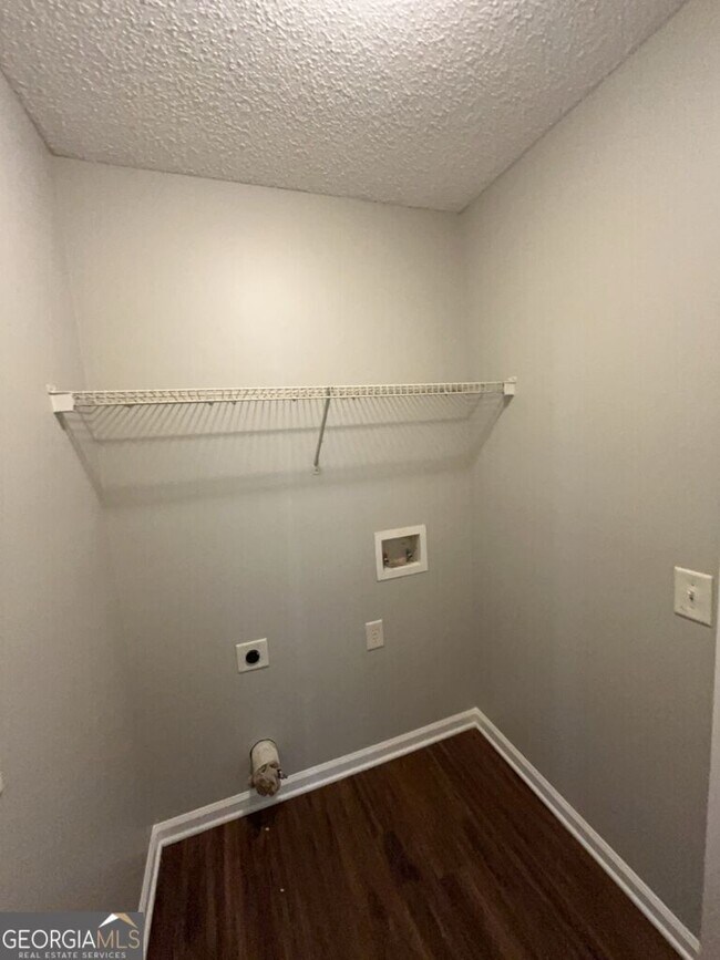 Building Photo - 1302 Manning Way