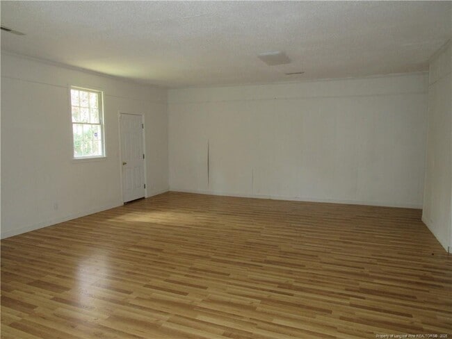 Building Photo - 49 Roberts Chapel Church Rd