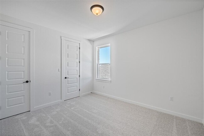 Building Photo - 6812 Rounded Pebble Ln