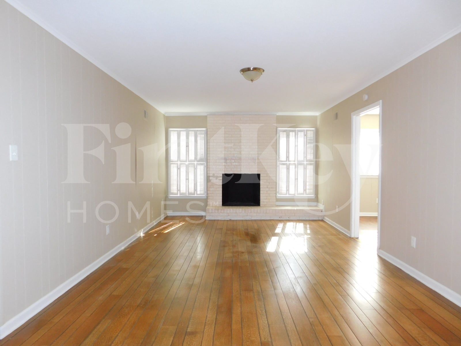 Building Photo - 6135 Haddington Dr