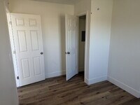 Building Photo - Move-In Special! DUPLEX, 3-Bedroom Home with Large Fenced Yard