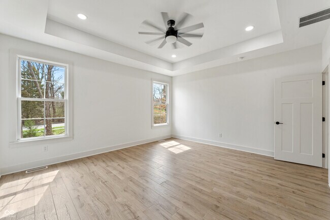 Building Photo - 5123 Oak Rdg Pl