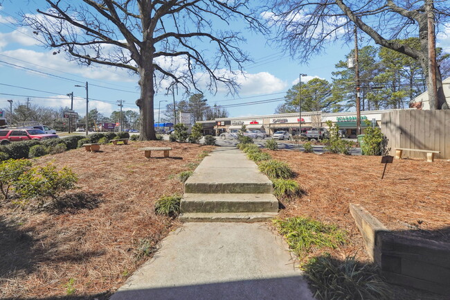 front walkway - 2071 Defoors Ferry Rd NW