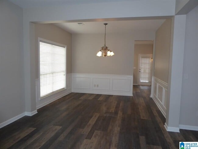 Building Photo - 2419 Forest Lakes Ln