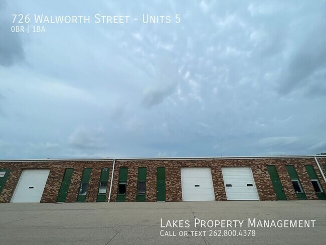 Building Photo - 726 Walworth St
