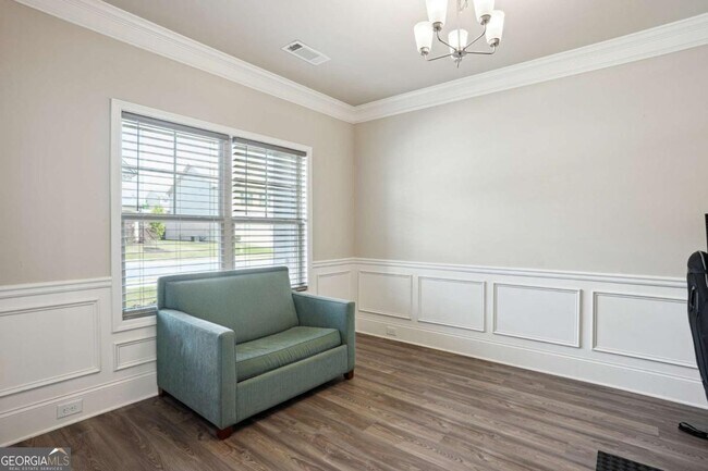 Building Photo - 106 Logan Pass Dr