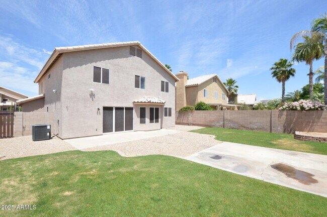 Building Photo - 9325 E Pershing Ave