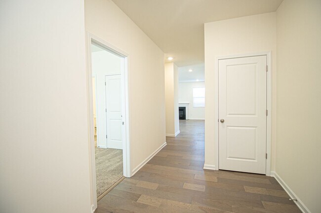 Building Photo - (Coming Soon) New 5 Bedrooms home in Indian Trail!