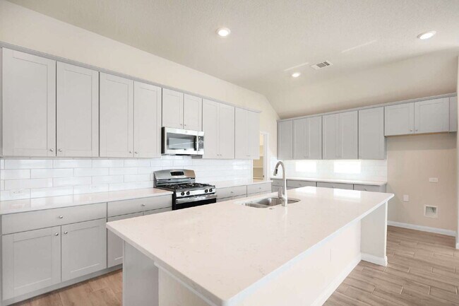 Building Photo - Beautiful 4-Bed, 3-Bath Single-Story Home ...
