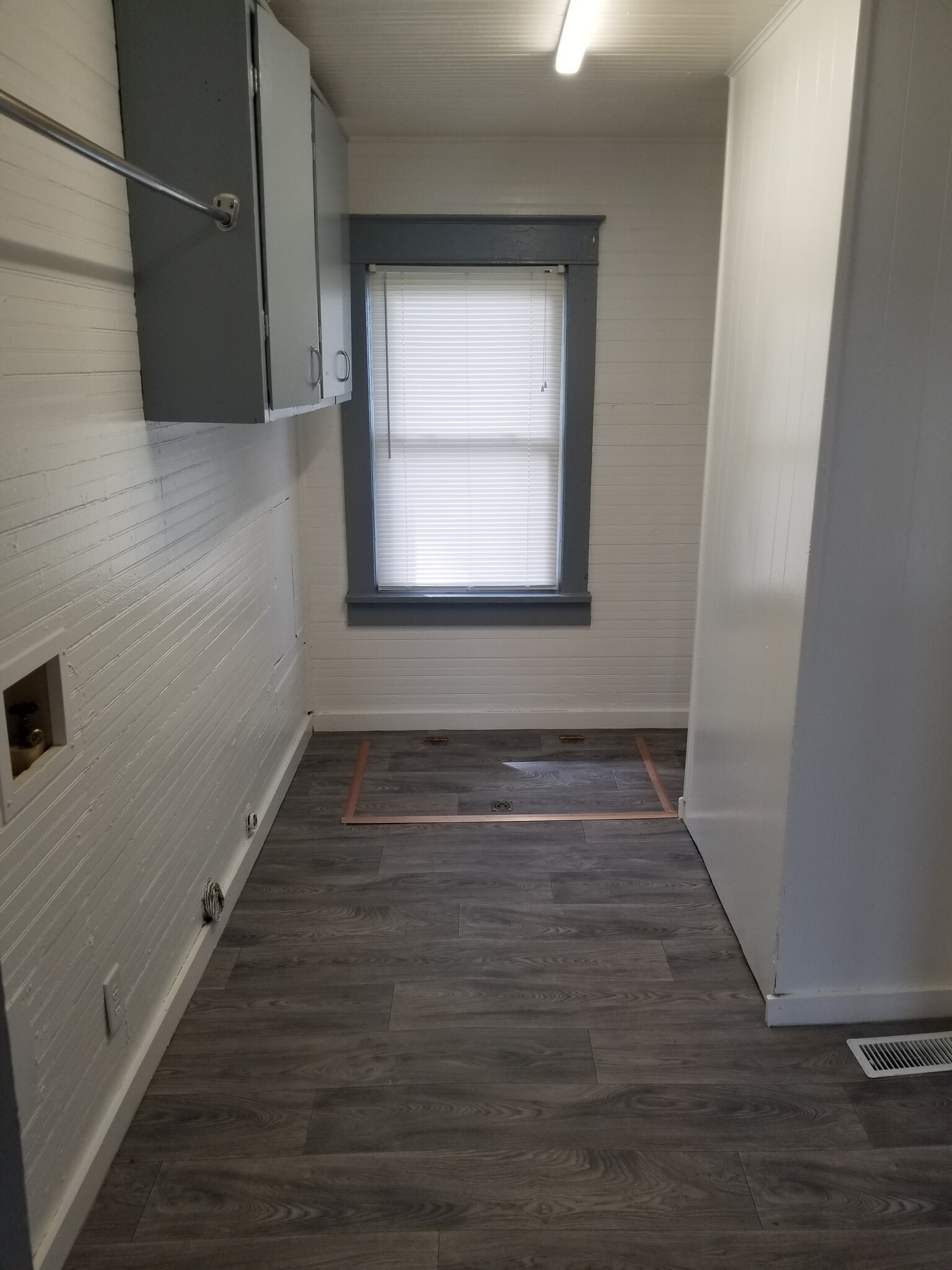 Building Photo - 3401 Hamilton Pl