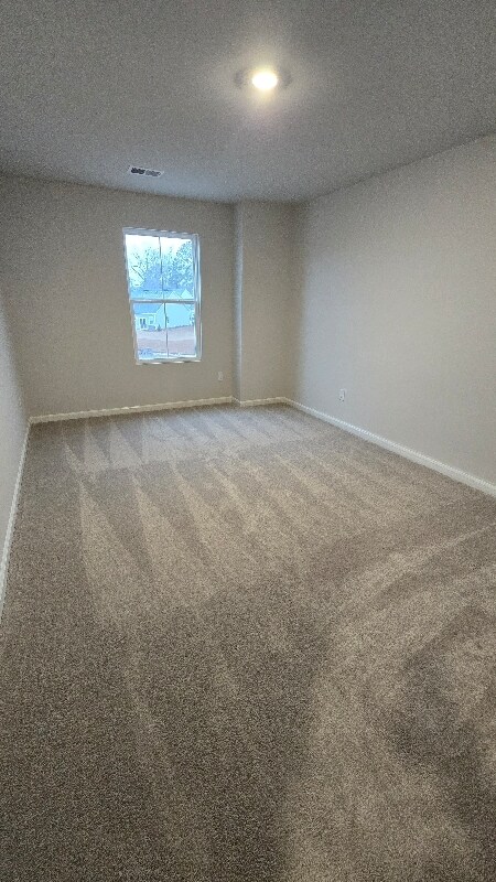 Building Photo - 2033 Osprey Isle Ln SW