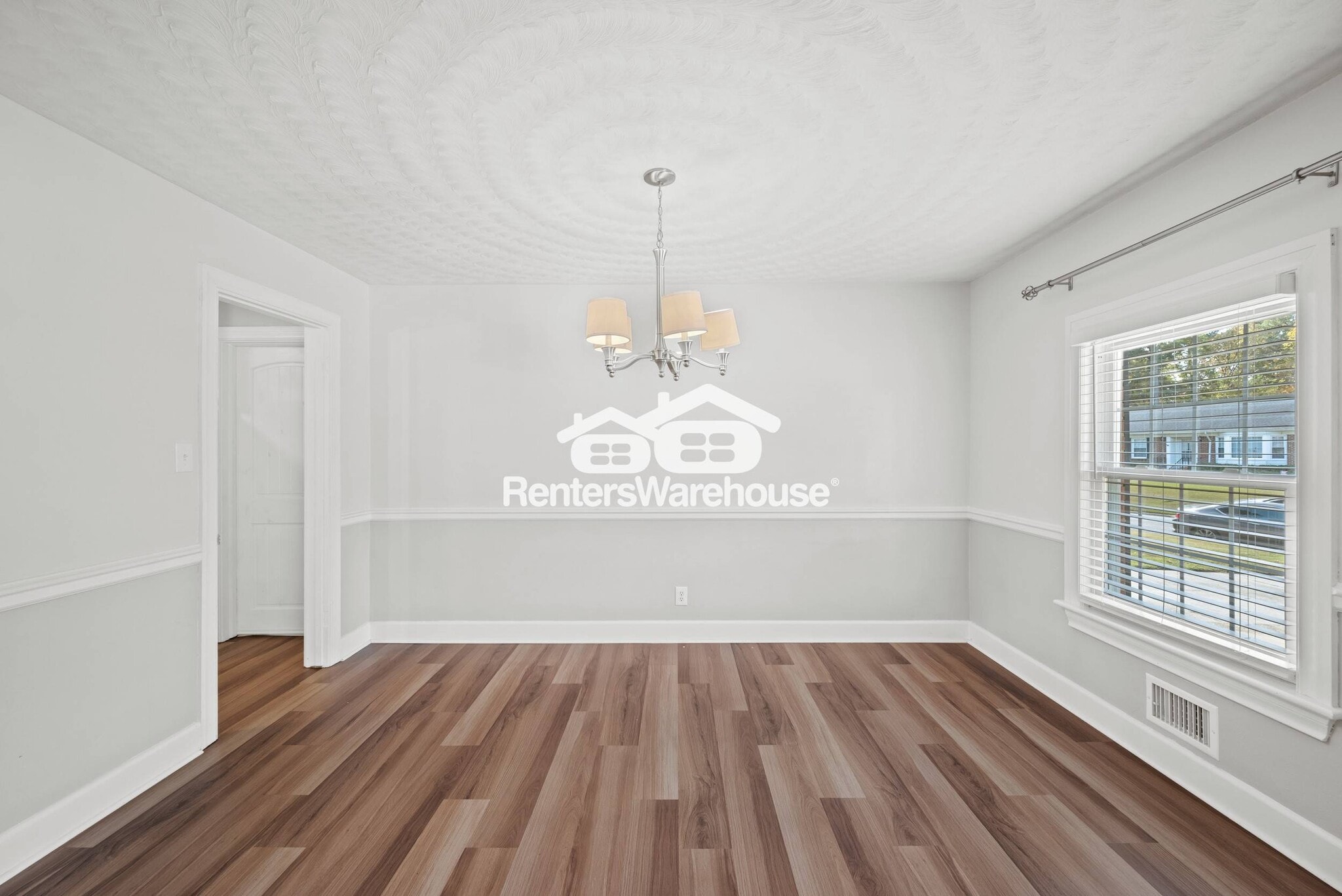 Building Photo - 3217 Foxgrove Ln