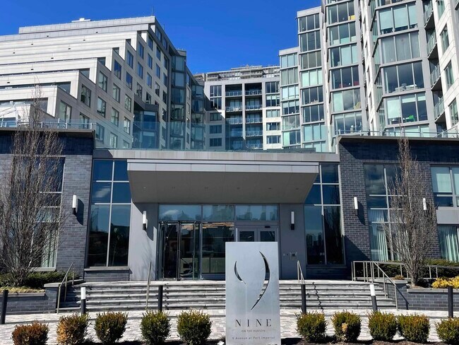 Building Photo - 9 Ave at Port Imperial