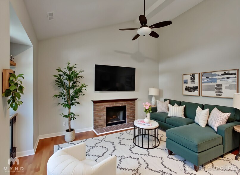 Building Photo - 3306 Woodland Park Rd