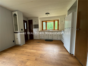 Primary Photo - 72 Park Dr