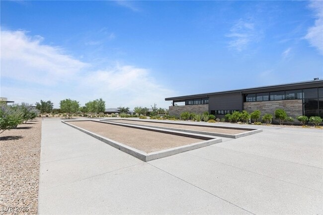 Building Photo - 10927 White Clay Dr