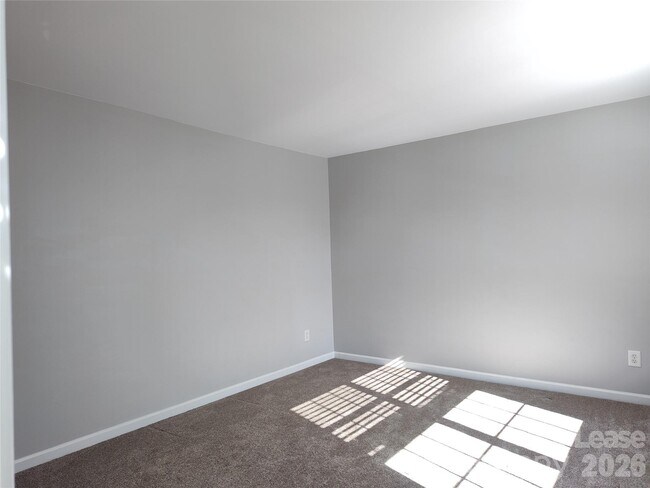 Building Photo - 12444 Caracara Ct