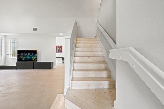 Building Photo - 3245 NE 207th Terrace