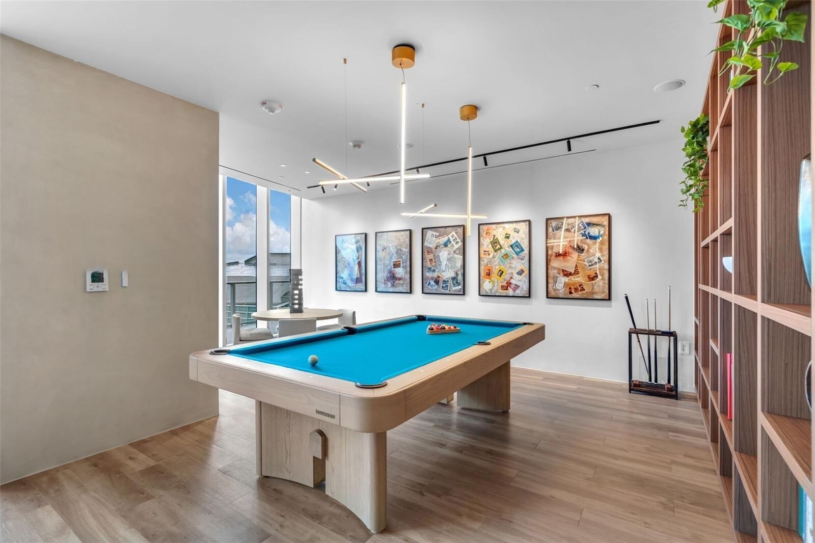 Building Photo - 1400 Biscayne Blvd