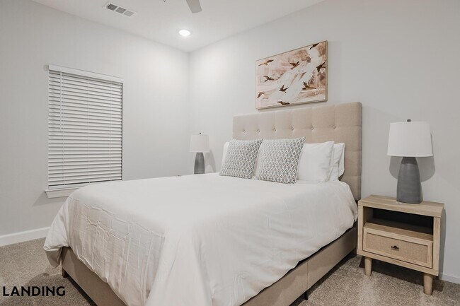 Building Photo - 5001 Willowgate Loop