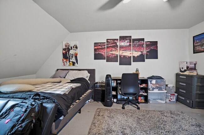 Building Photo - 6 bed/2 bath on Wheeler St., Mins. from UC for Only $650/pp ($3900/mo)!