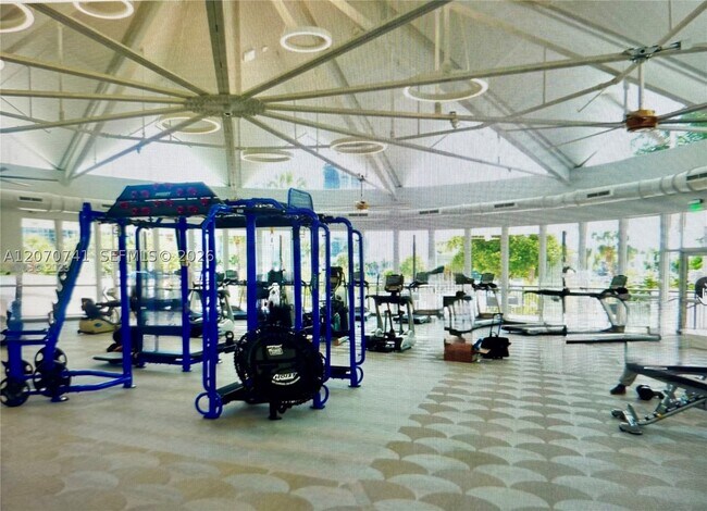 Building Photo - 600 Three Islands Boulevard