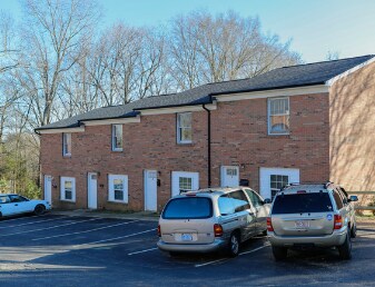 Building Photo - End unit townhouse-Completely remodeled!!