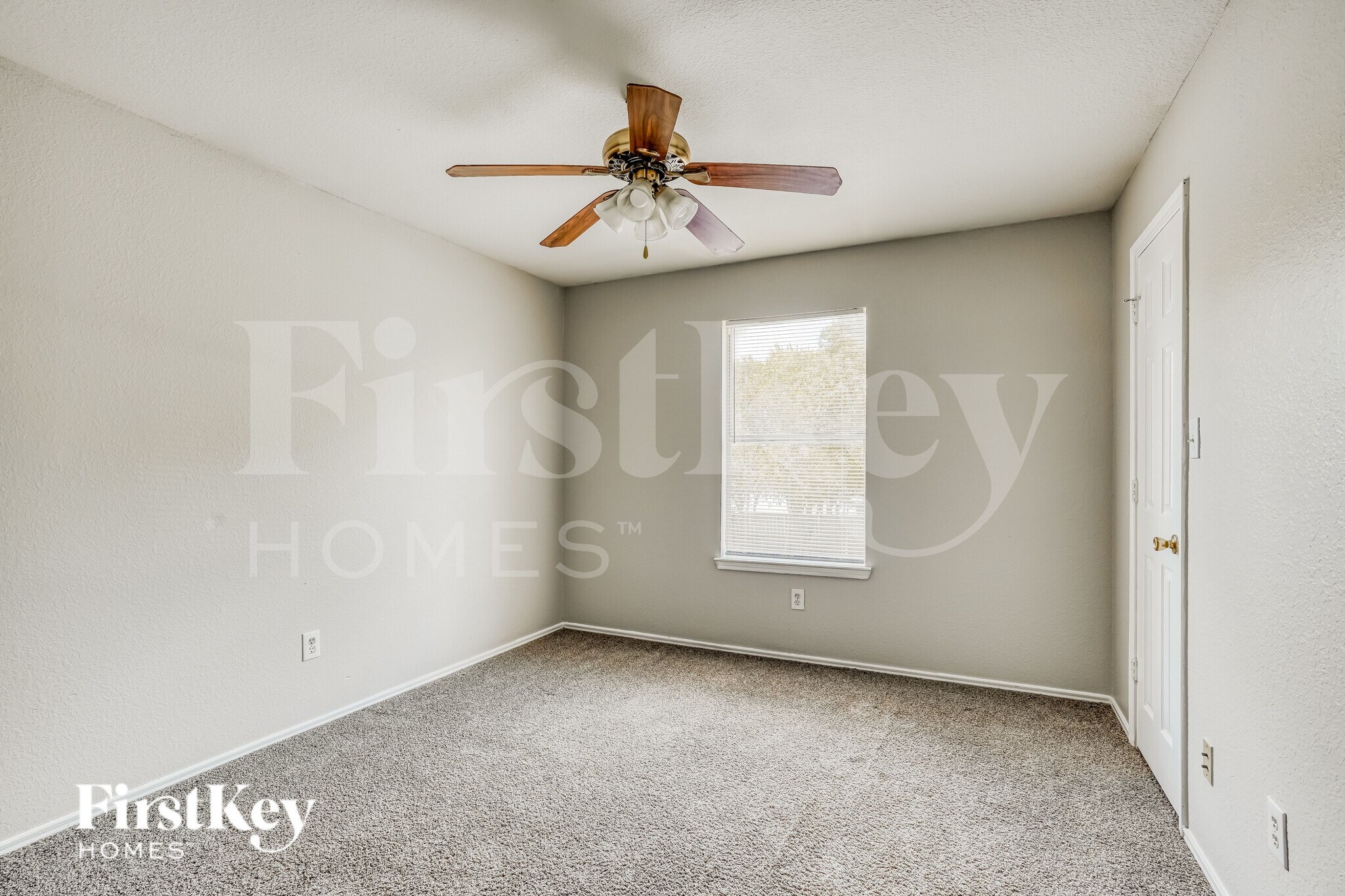 Building Photo - 9342 Bowmore Ct