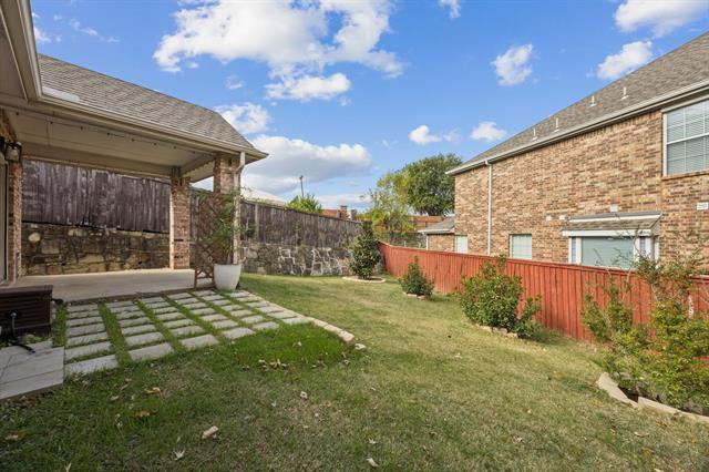 Building Photo - 1273 Tioga Dr