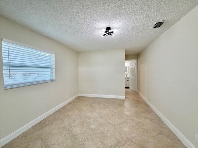 Building Photo - 8581 NW 17th St