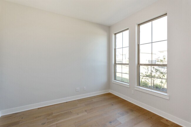 Building Photo - 21311 Blue Wood Aster Ct