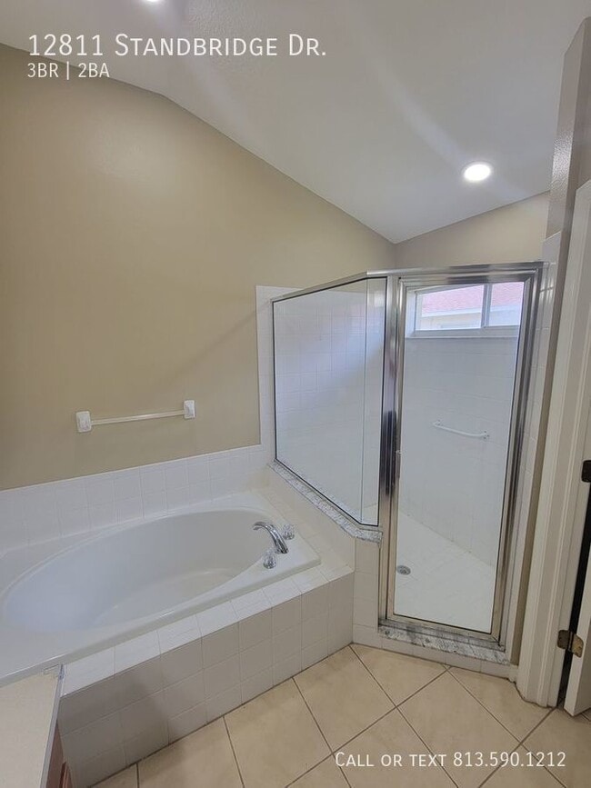 Building Photo - Beautifully Maintained Panther Trace Home
