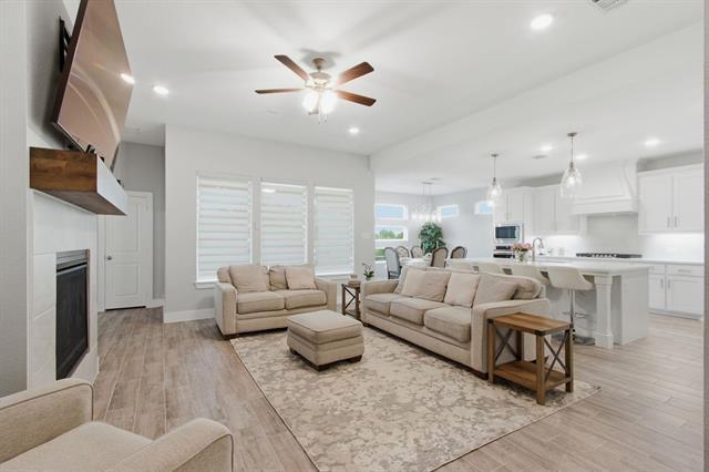 Building Photo - 7217 Mantle Rdg Dr
