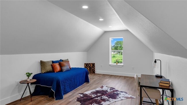 Building Photo - 105 Chesterfield Dr