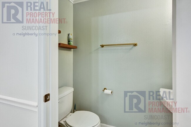 Building Photo - 8937 Daybreak St