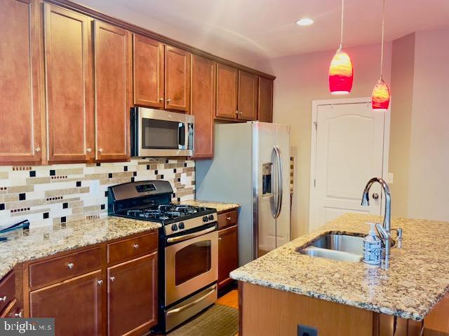 Building Photo - 22576 Highcroft Terrace
