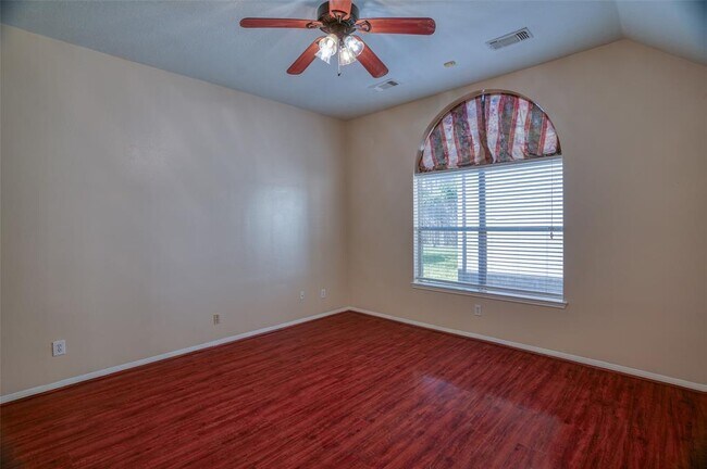 Building Photo - 14918 Appaloosa Ave
